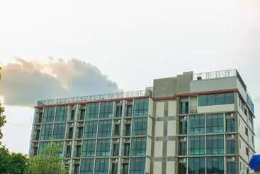 The Sixteenth Naiyang Beach Hotel Sha Plus