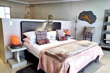 פנסיון Crystal Lagoon Lodge