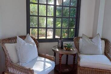 בית מלון כפרי Jan Harmsgat Country House