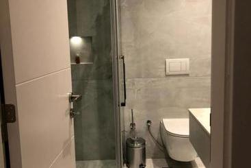 هاستل New Prishtina Luxury Rooms