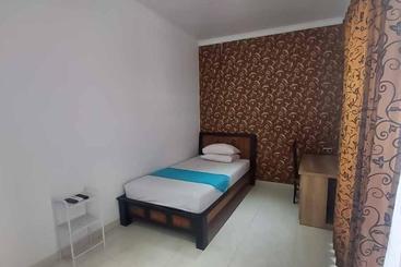 فندق Koolkost Syariah @ Flamboyan Street Banjarmasin ( Minimum Stay 6 Nights)