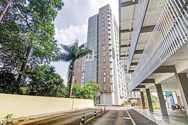 Hotel Oyo 90330 Sultan Premiere Easton Park