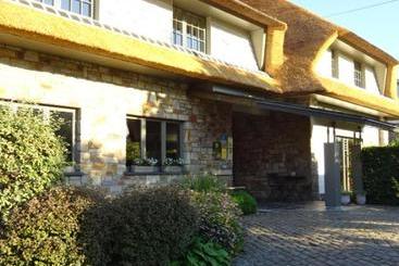 فندق La Chaumière Du Lac