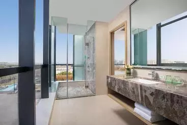 Hotel Holiday Inn Shanghai Dishui Lake, An Ihg