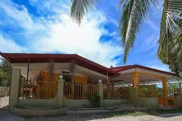 Pensió J5 Guest House & Restobar