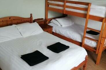 צימר The West Pier Residence