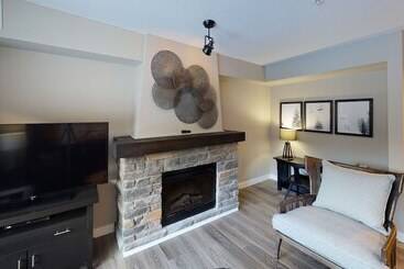 Отель Copperstone Resort