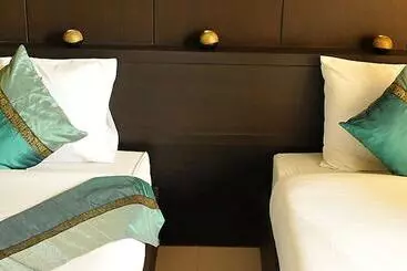 בית מלון כפרי Regent Suvarnabhumi