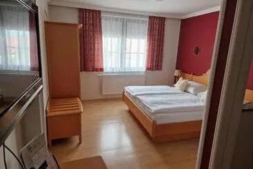Das Blaufränkisch Weinhotel & Restaurant