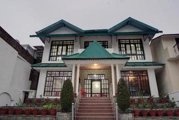 Szálloda Spring Birds