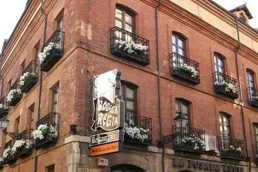 Hotel La Posada Regia