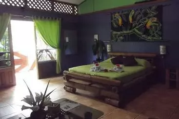 Totem Hotel Beach Resort