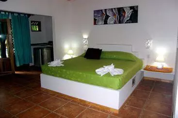 Totem Hotel Beach Resort