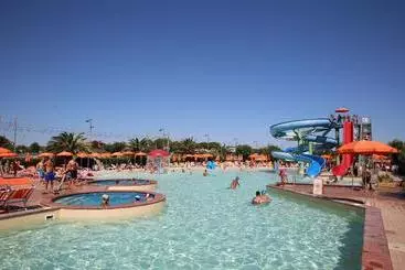 Hotelli Club Del Sole La Risacca Family Collection