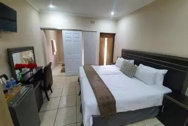 Pensione Sm Africa Guest House