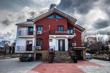 تختخواب و صبحانه Sky Park Home