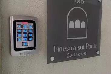 ベッドアンドブレックファースト Finestra Sui Ponti