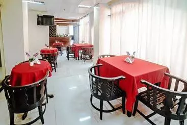 Hotel Reddoorz Near Ormoc Port Terminal