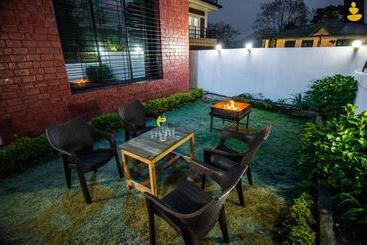 هتل Livingstone 4 Bhk Villa Bhimtal