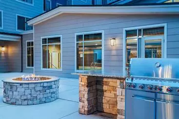 Hotelli Residence Inn New Brunswick Tower Center Blvd