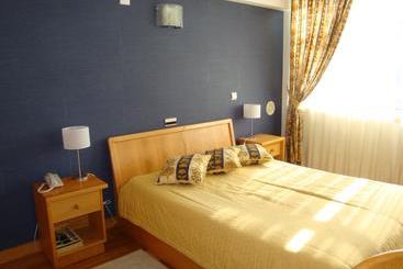 호텔 D. Ines De Castro