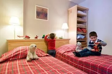 בית מלון כפרי Résidence Goélia Le Domaine De Castella