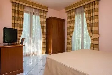 ホテル Villa Albani