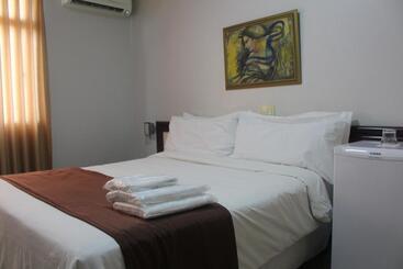 هتل Oscar Econômico Montes Claros