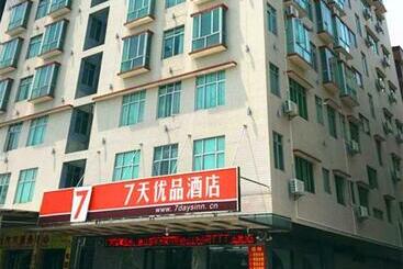 7 Days Premiumqingyuan Yinzhan Hot Springs [high End Budget Hotel]