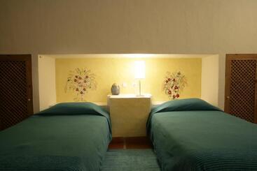 تختخواب و صبحانه Monte Do Areeiro