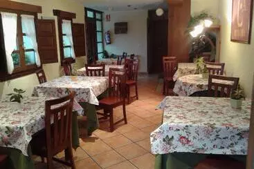 کلبه Casa De Aldea Ruiloba