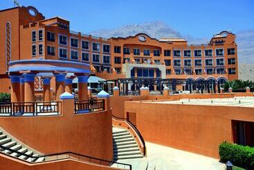 هتل Mövenpick Resort El Sokhna