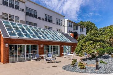 Heidel House Hotel And Conference Center, Ascend Hotel Collection