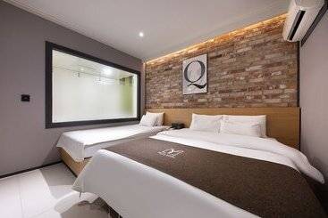 Motel Cheongju Yellow