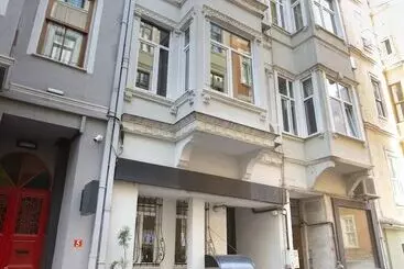 پانسیون Galata Homes Suites