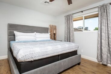 Сельский дом Remodeled Condo! Close To Old Town Scottsdale/asu