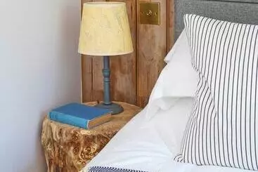 Pension  Riverbarn Fonthill Bishop Bed & Breakfast