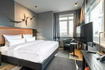 هتل Titanic Comfort Kurfürstendamm