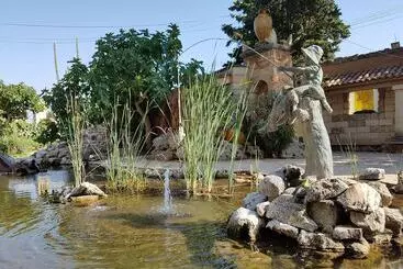 בית מלון כפרי Tenute Al Bano