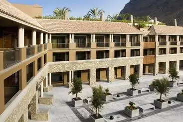 Aparthotel Playa Calera