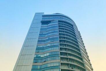 هتل آپارتمان Most City Riverview