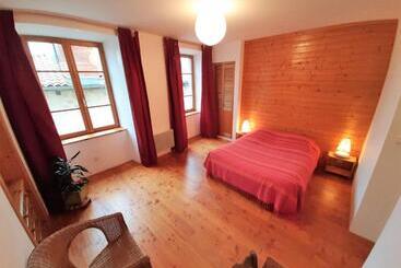 ペンション Le Clos De L Atre