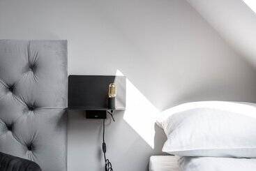 هتل Apartamenty Folk & Art