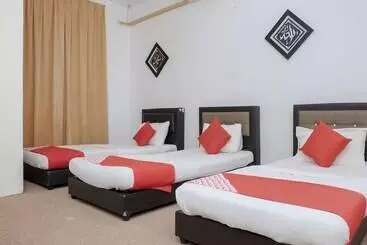 Hotelli Oyo 90180 Gemilang  Kerteh