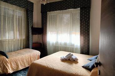 Bed and Breakfast Domus Cesena