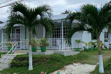 هتل Posada Caribbean Refuge