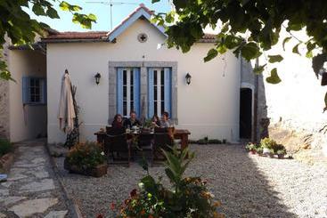 住宿加早餐 Le Petit Chateau