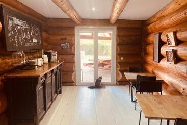 住宿加早餐  Au Cottage Du Medoc   Proche Bordeaux