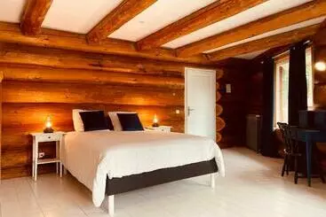 ベッドアンドブレックファースト Au Cottage Du Medoc   Proche Bordeaux