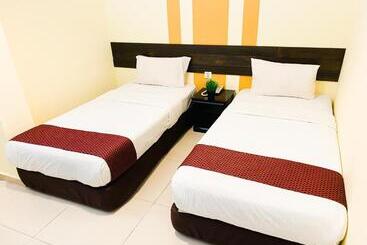 בית מלון כפרי Sun Inns D Mind 3 Seri Kembangan